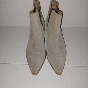 MARC FISHER YALE POINTY TOE CHELSEA BOOTIES